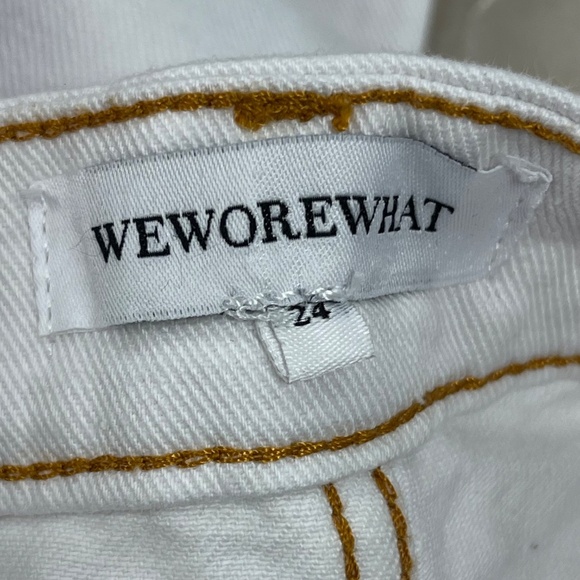 WeWoreWhat Distressed Icon Jean, Classic White - Size 24 - NWT - Picture 4 of 8